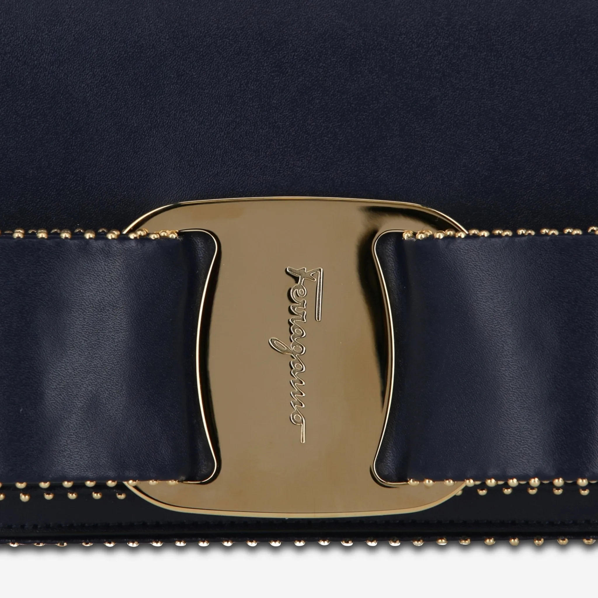Ferragamo Vara Bow Navy Leather Women's Crossbody Bag 21O002-719521
