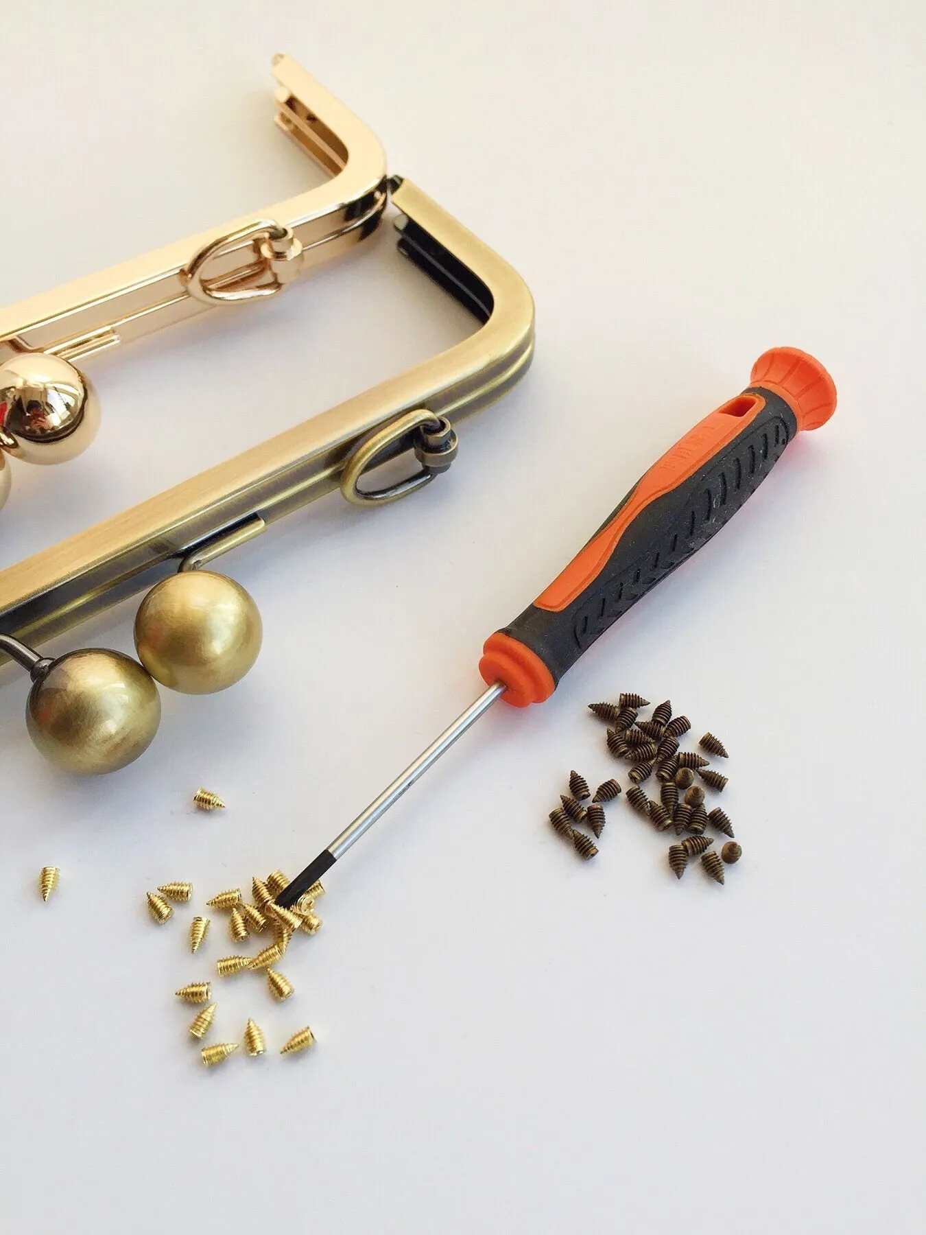 Metal Purse Frame Clutch Bag Purse Frame With Screws Three Colors 20cmx6.5cm