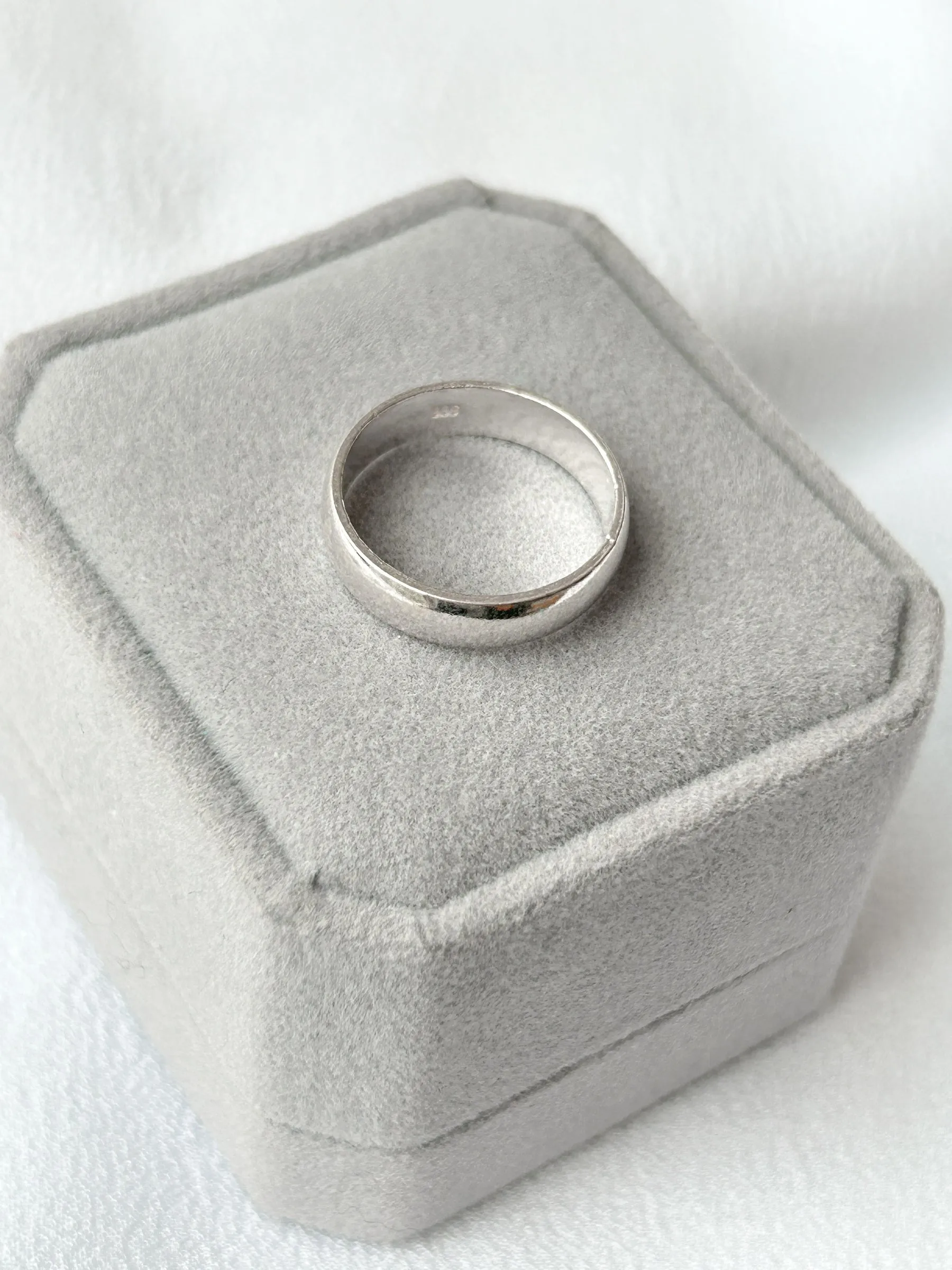 Rounded Ring 0.4cm S999