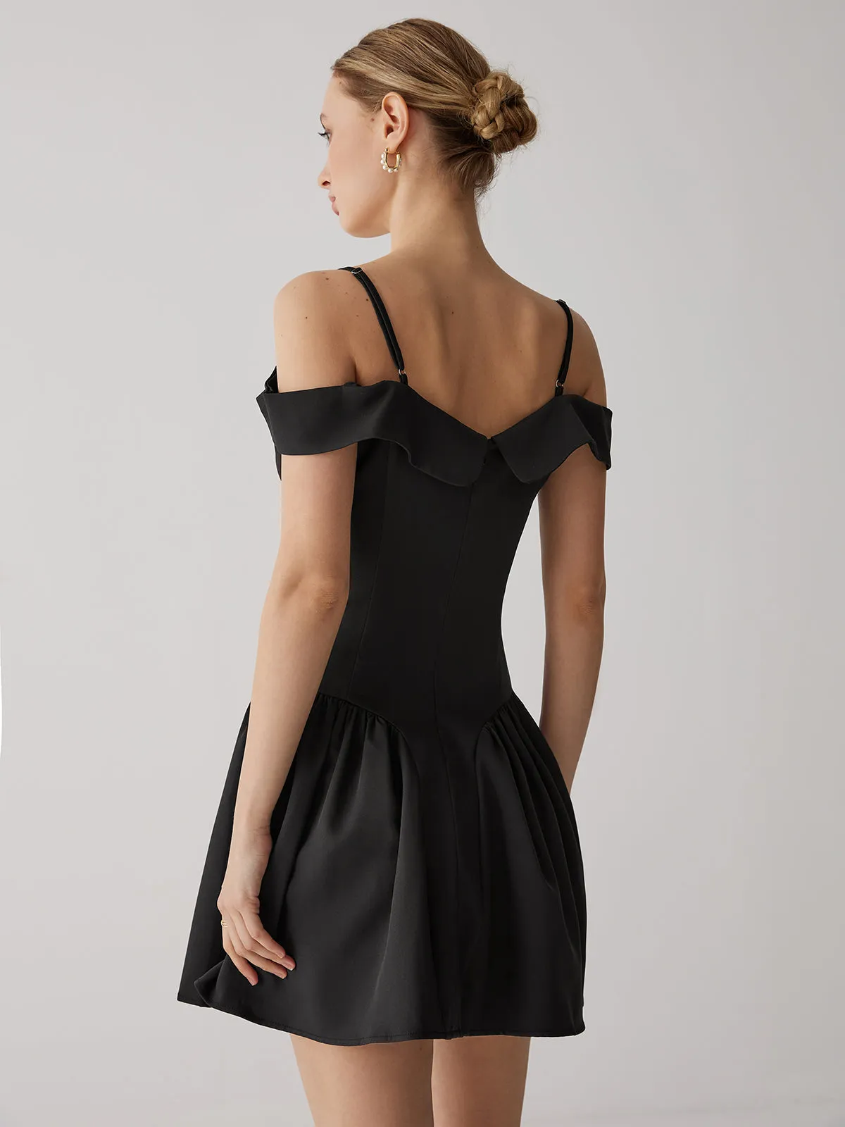 Solid Off-Shoulder Graceful Short Dress